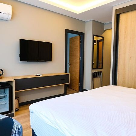 Soi Hotels & Suites - Taksim City Center Стамбул Екстер'єр фото